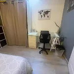 Дом отдыха Havre Urbain Avec Piscine Et Clim