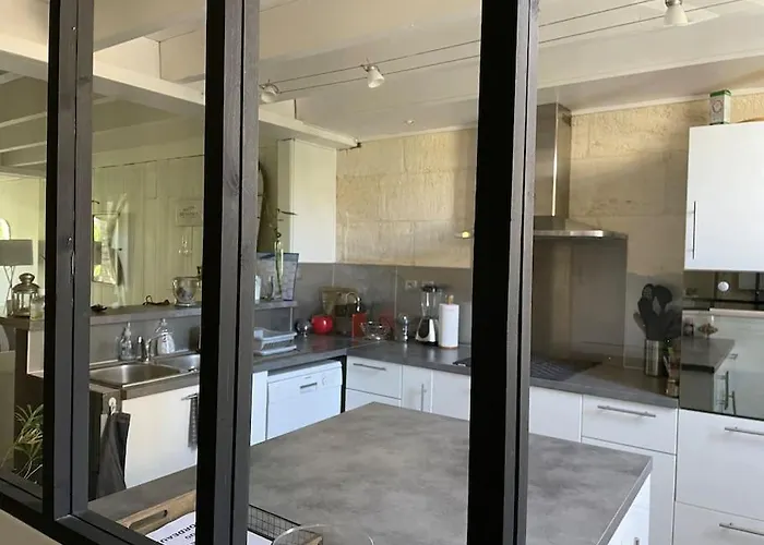 Parenthese Urbaine De Charme Avec Piscine Et Clim بوردو