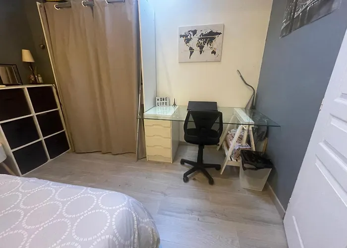 بيت للعطل Parenthese Urbaine De Charme Avec Piscine Et Clim
