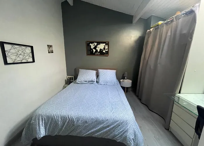 Parenthese Urbaine De Charme Avec Piscine Et Clim