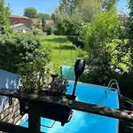 Havre Urbain Avec Piscine Et Clim Bordeaux